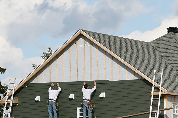 Professional Emergency Siding Repair technician working in La Belle, PA